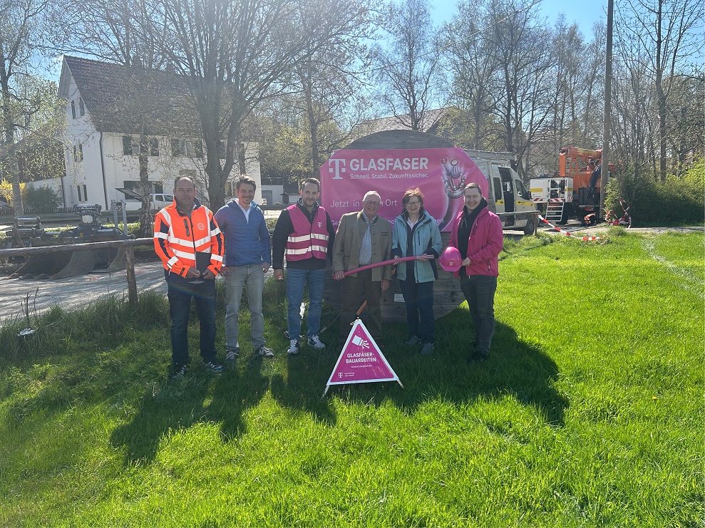 Telekom startet Glasfaserausbau in Westendorf (Ostallgäu)
